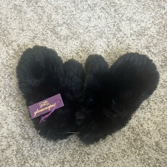 Glamourpuss NYC Faux Fur Mittens O/S - Picture 2 of 3